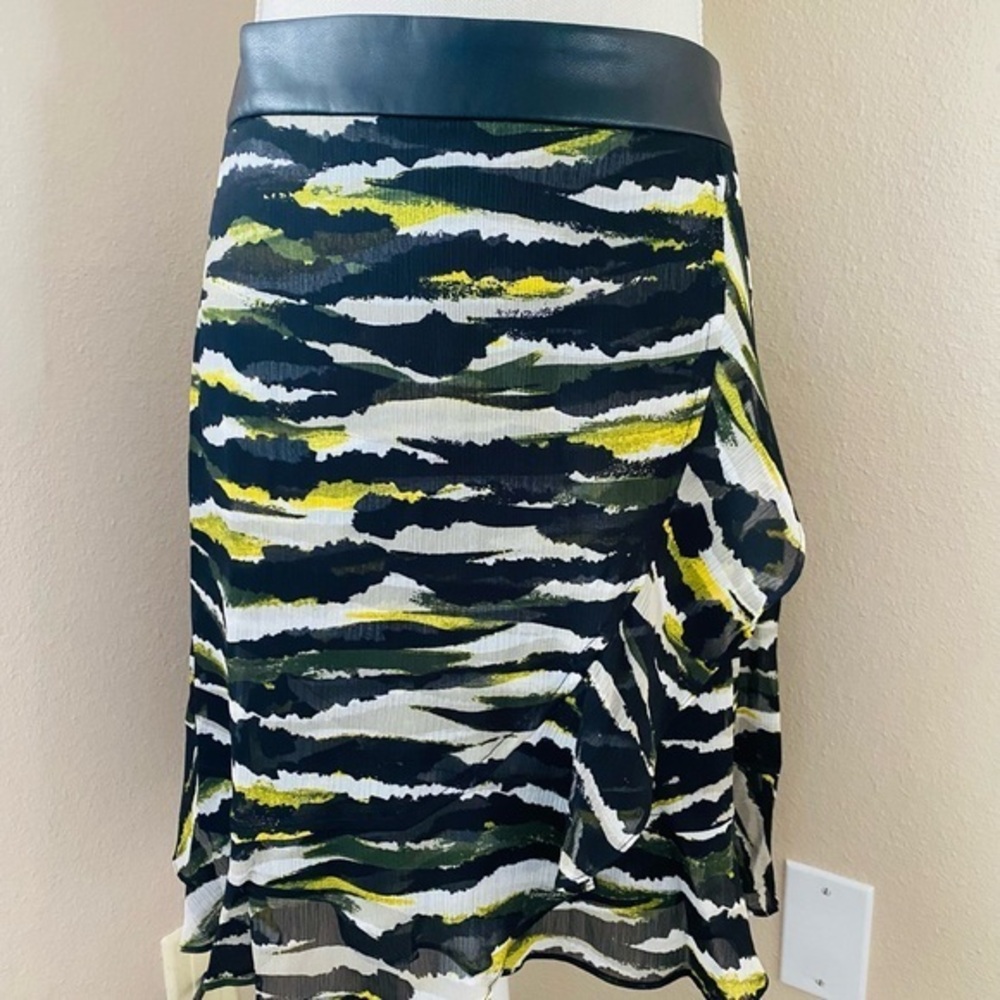 DKNY ruffle faux wrap skirt, Sz. 14